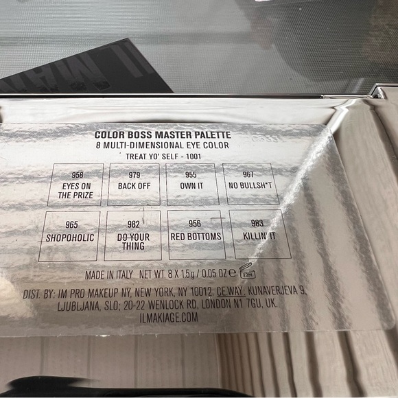 IL MAKIAGE | Colour Boss Master Eyeshadow 8- Pan Palette in ‘Treat Yo’ Self’ - Picture 5 of 6